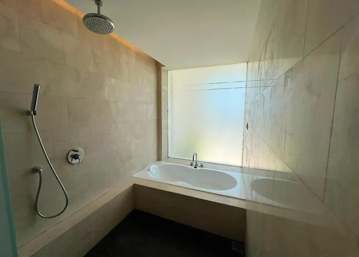 فندق The Wangsa And Benoa 4*