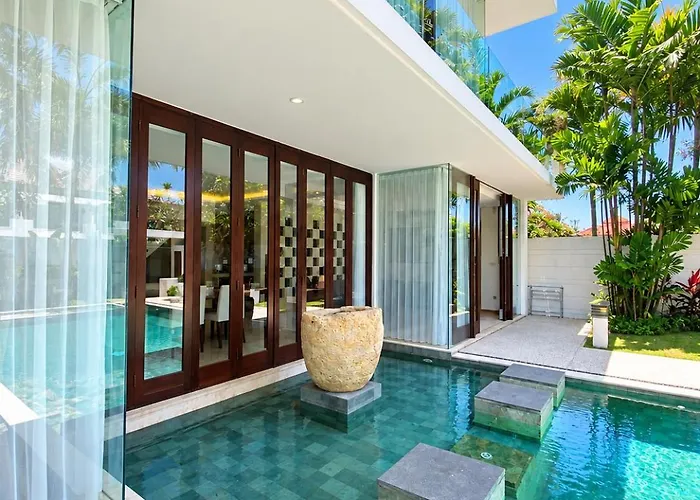 Otel The Wangsa Hotel And Villas Nusa Dua 4*