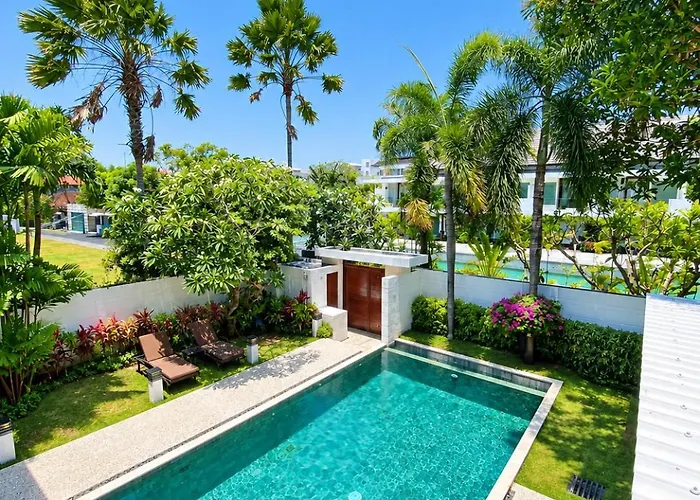 Hotel The Wangsa Hotel And Villas Nusa Dua 4*